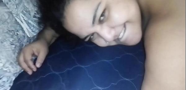  Mary esposa cadelona metendo na casa do  amigo de Indaiatuba SP no pelo, marido corninho assiste e grava vídeo